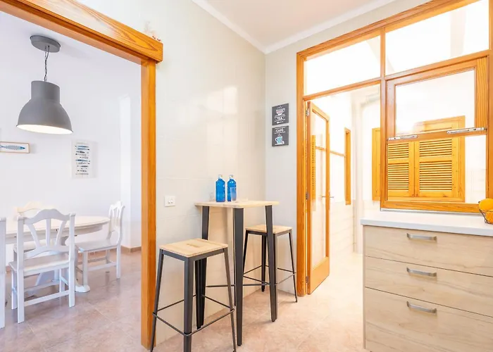 Sunset Village 木屋