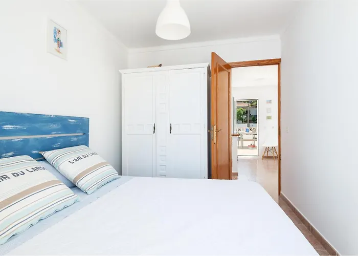 Chalet Sunset Village