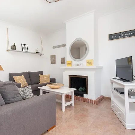 Chalet Sunset Village *