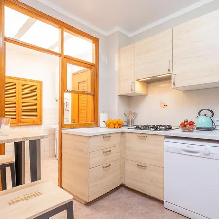 Chalet Sunset Village